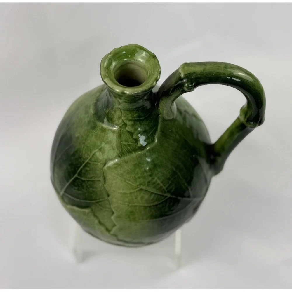RARE Italian VIETRI Ceramic Dispenser Green Grape Leaf Cruet 9685